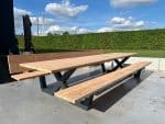 Douglas houten picknicktafel Eland met stalen X frame