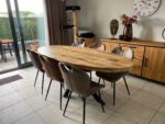 Mangohouten tafel ovaal Turner met matrixpoot