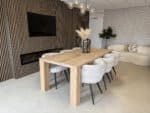 Eikenhouten tafel Joed met blokpoten