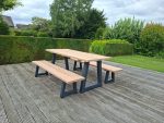 Douglas tuintafel Olena met stalen poten