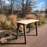 Bartafel Marny douglashout met stalen poten