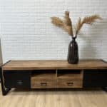 Mangohouten-TV-meubel-met-staal-Wren-