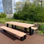 Douglashouten picknicktafel Herne met stalen W poten