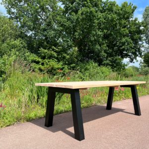 Douglashouten tuintafel Storm