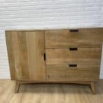 Mangohouten dressoir Joyce met deur en lades