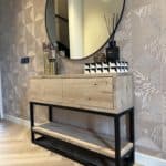 Eikenhouten sidetable Loua met kleppen en onderplank
