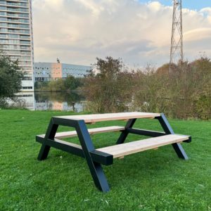 Douglashouten picknicktafel Boug