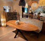 Mangohouten tafel organische vorm Elano