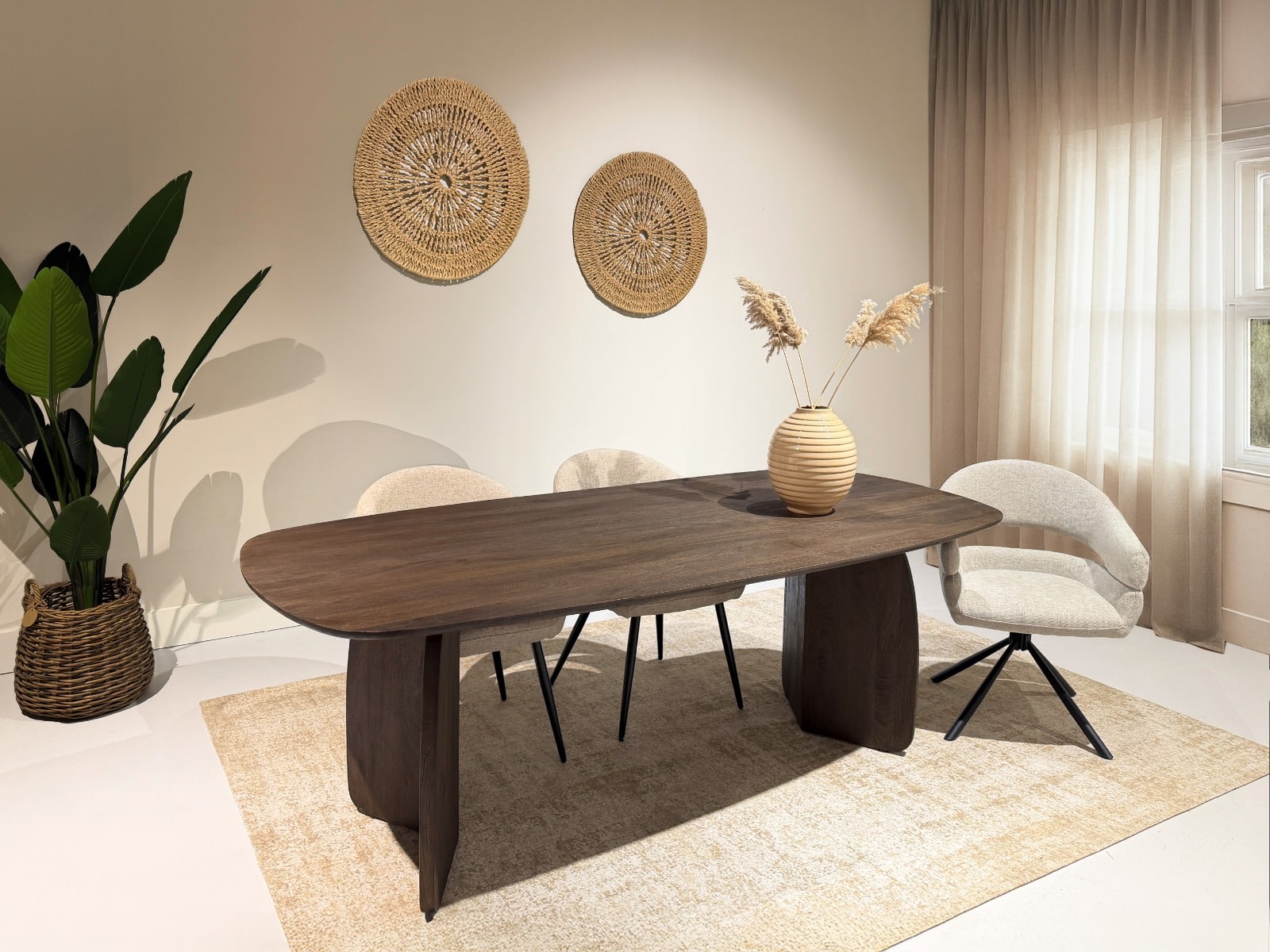 Mangohouten tafel Trevor Mangohouten tafel Trevor