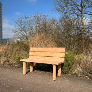Douglashouten bankje Rada