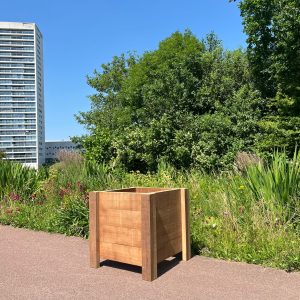 Irokohouten bloembak Alba